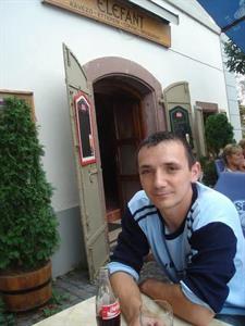 Jenőke 46 éves férfi, Fejér megye