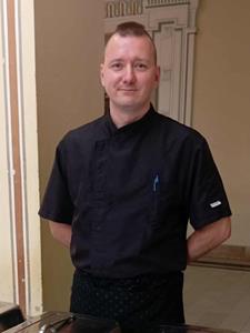 Jimi 39 éves férfi, Pest megye