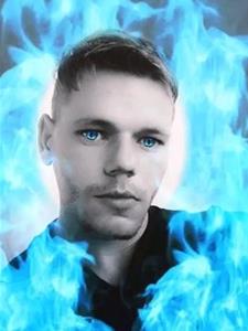 Joci 27 éves férfi, Jász-Nagykun-Szolnok megye