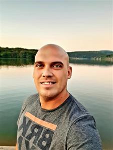 Joey 36 éves férfi, Veszprém megye