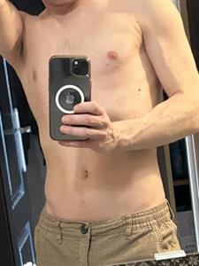 Johnyy30 30 éves férfi, Budapest