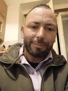 Jonathan  35 éves férfi, Budapest