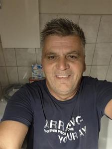 Jozef 54 éves férfi, Komárom-Esztergom megye