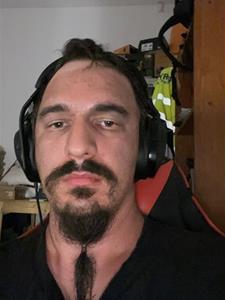 Keisz 31 éves férfi, Pest megye