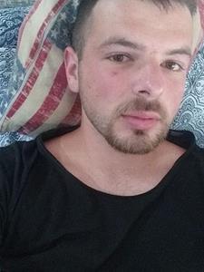 Kekszi 26 éves férfi, Tolna megye