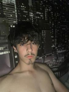 kevin 18 éves férfi, Fejér megye