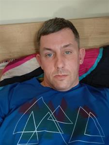 Kiki44 43 éves férfi, Fejér megye