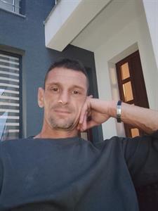 Kincsi 44 éves férfi, Győr-Moson-Sopron megye