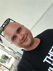 Kisbagó 28 éves férfi, Baranya megye