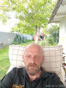 Kisteso 45 éves férfi, Pest megye