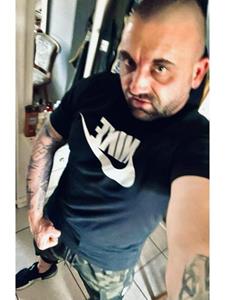 Koko 37 éves férfi, Veszprém megye