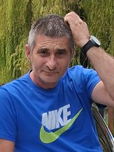 Krasznafalvi 76 49 éves férfi, Fejér megye