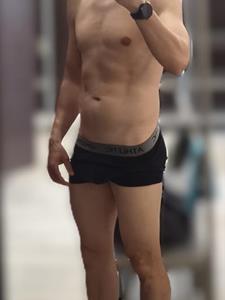 Krissz 39 éves férfi, Csongrád megye