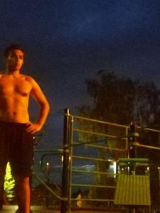 Kristóf 19 éves férfi, Budapest