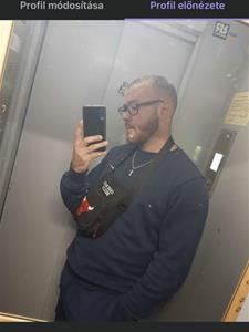 Kristóf 21 éves férfi, Budapest