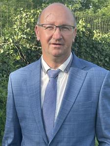 Krisz 49 éves férfi, Borsod-Abaúj-Zemplén megye