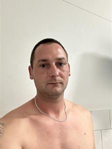 Krisz90 33 éves férfi, Győr-Moson-Sopron megye