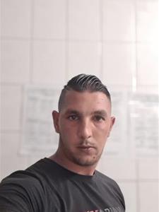 Krisztian 26 éves férfi, Nógrád megye