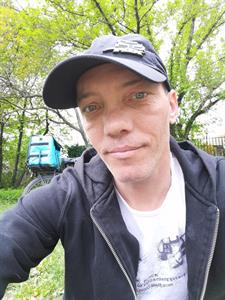 Krisztián 42 éves férfi, Budapest