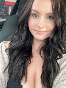 Krisztike 24 éves nő, Veszprém megye