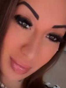 Krisztike 30 éves nő, Csongrád megye