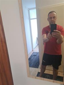 Kuba 46 éves férfi, Hajdú-Bihar megye