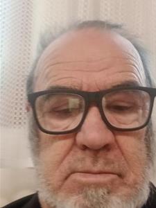 Laci 76 éves férfi, Pest megye