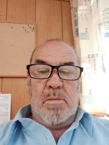 Laci 77 éves férfi, Pest megye
