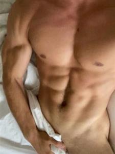 Lackó 33 éves férfi, Budapest