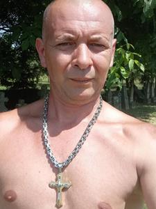 Lackó 45 éves férfi, Tolna megye