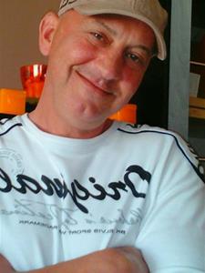 Lacus71 54 éves férfi, Veszprém megye