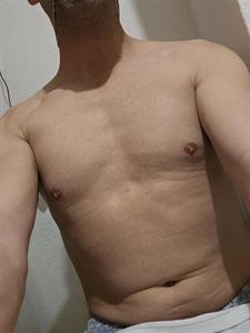 Laslie84 41 éves férfi, Budapest