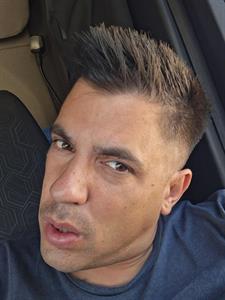 László 38 éves férfi, Jász-Nagykun-Szolnok megye