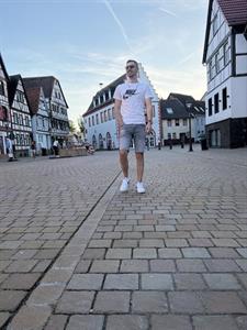 László 27 éves férfi, Heves megye
