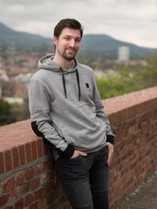 Laszlo9513 30 éves férfi, Budapest