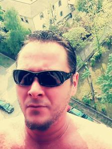 Lazz 41 éves férfi, Budapest