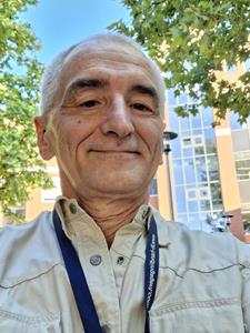 Leslie 60+ 61 éves férfi, Budapest