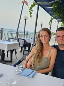 Luc 35 és 38 éves nő, Pest megye