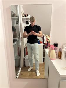 Marci 21 éves férfi, Pest megye