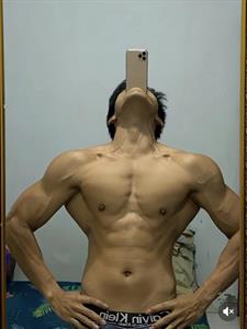 Márk 25 éves férfi, Fejér megye