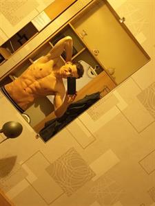 Márkó 28 éves férfi, Budapest