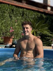 MarkZs05 19 éves férfi, Budapest