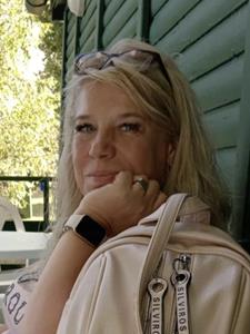 Márti 53 éves nő, Jász-Nagykun-Szolnok megye