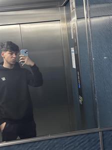 Martino 18 éves férfi, Budapest