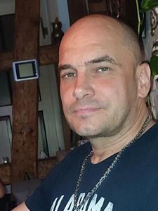 Mate. 51 éves férfi, Budapest