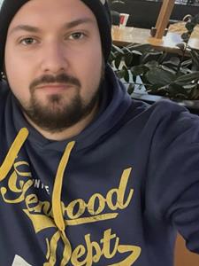 Mate91 34 éves férfi, Budapest