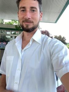 Matt 36 éves férfi, Pest megye