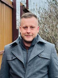 Mike34 35 éves férfi, Budapest