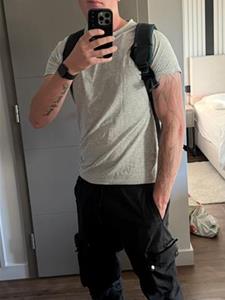 Milo 27 éves férfi, Budapest