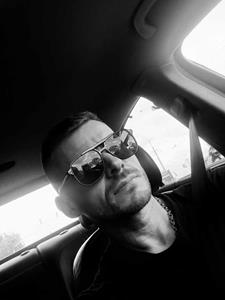 Misi 35 éves férfi, Budapest